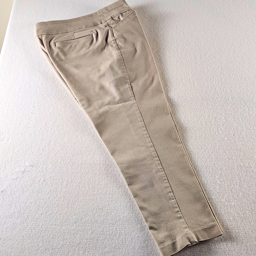Croft & Barrow Women’s 14P Beige Twill Dress Pants Straight Leg Stretch Pockets